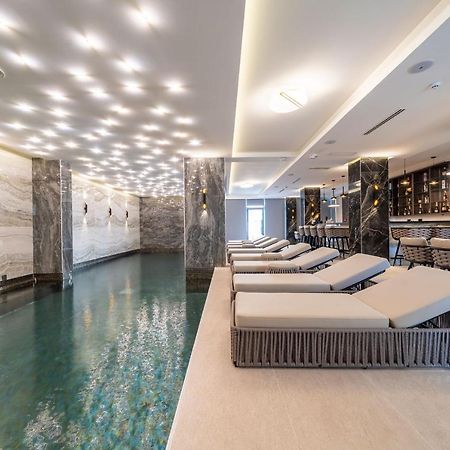 Hotel Millennium By Aycon Budva Exteriör bild