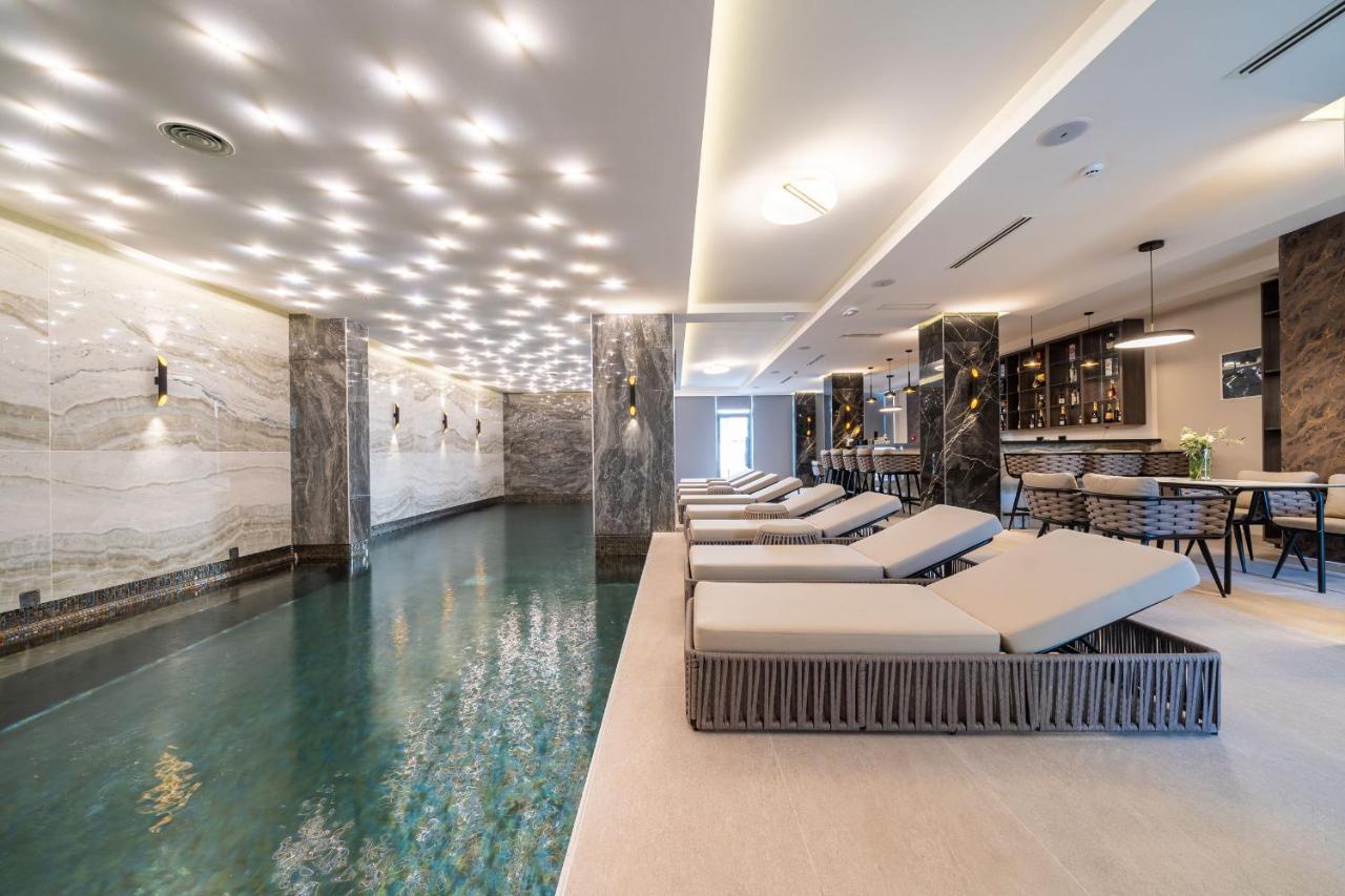 Hotel Millennium By Aycon Budva Exteriör bild