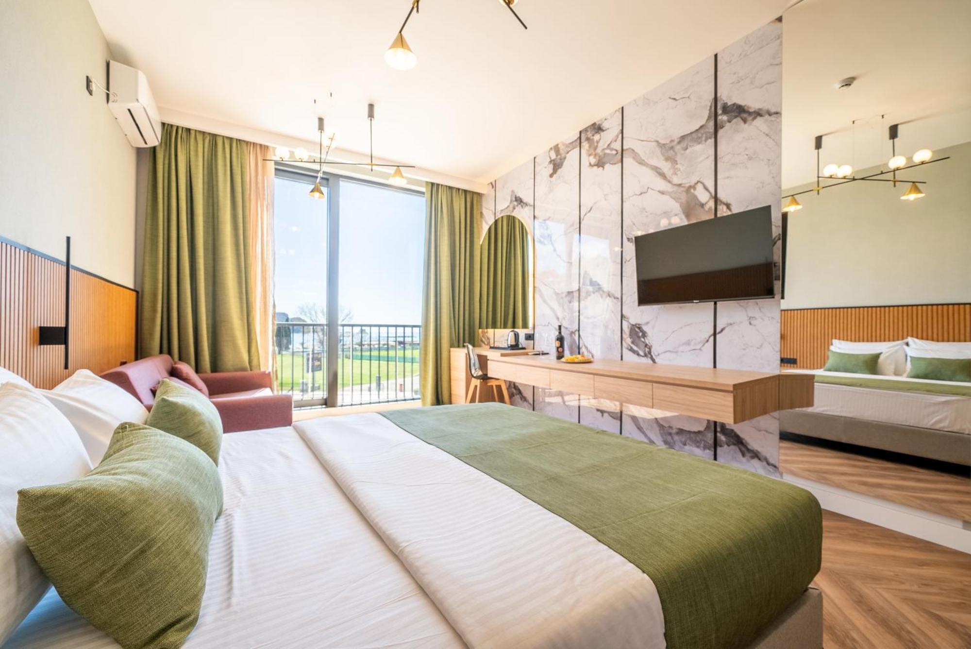 Hotel Millennium By Aycon Budva Exteriör bild