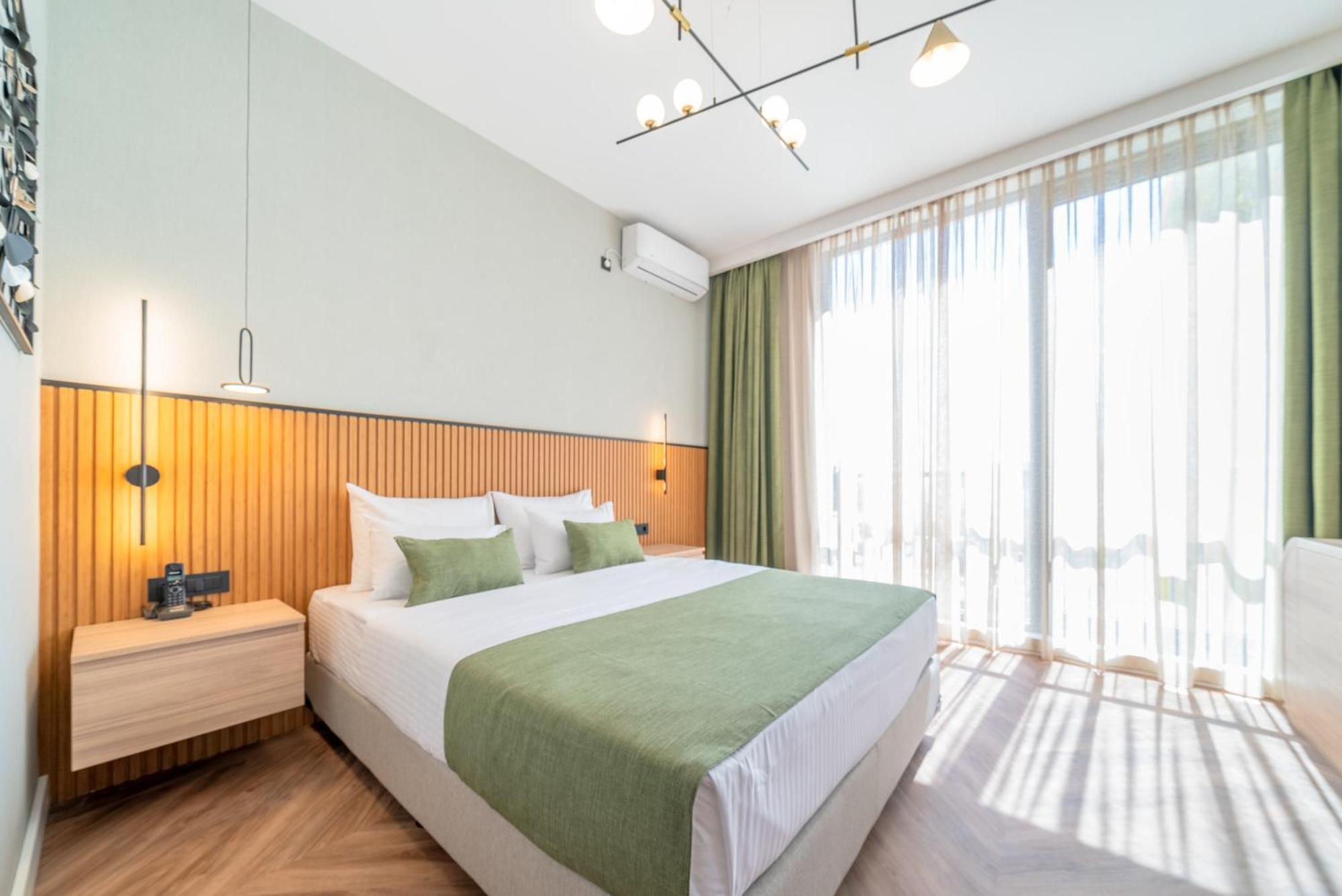 Hotel Millennium By Aycon Budva Exteriör bild
